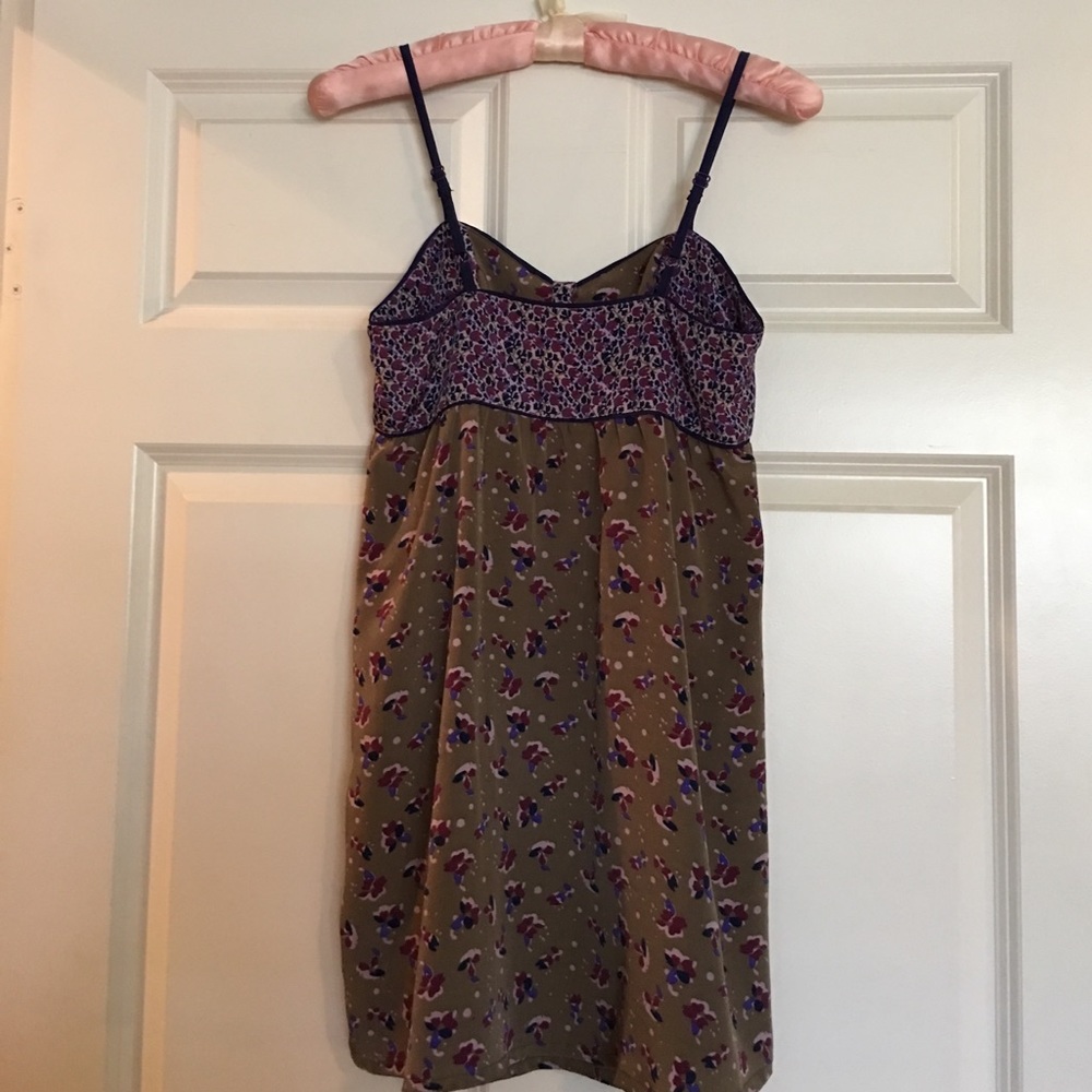 "Ecoté" Dress - Picture 2 of 4